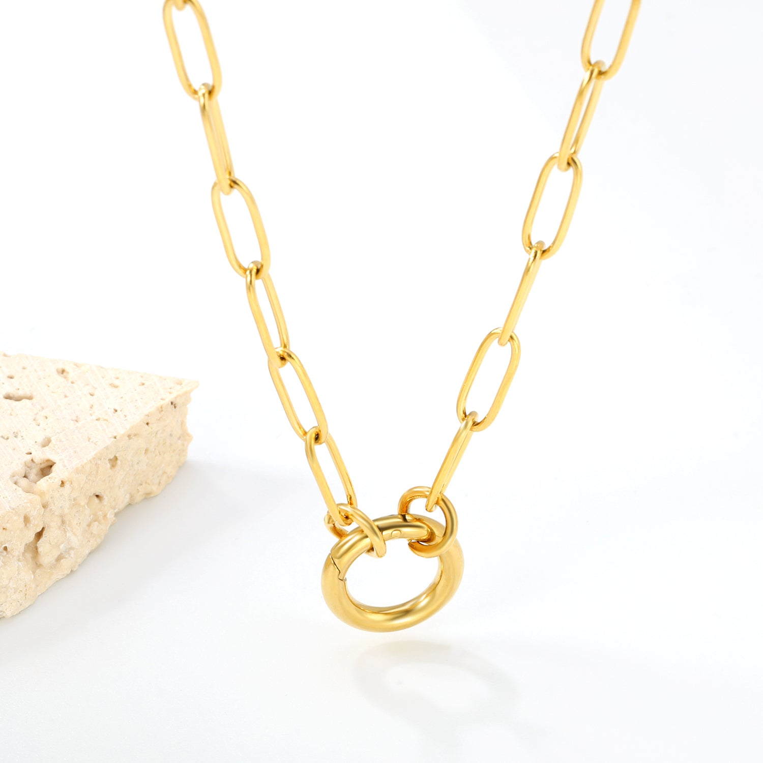 Golden Harmony Wire Necklace