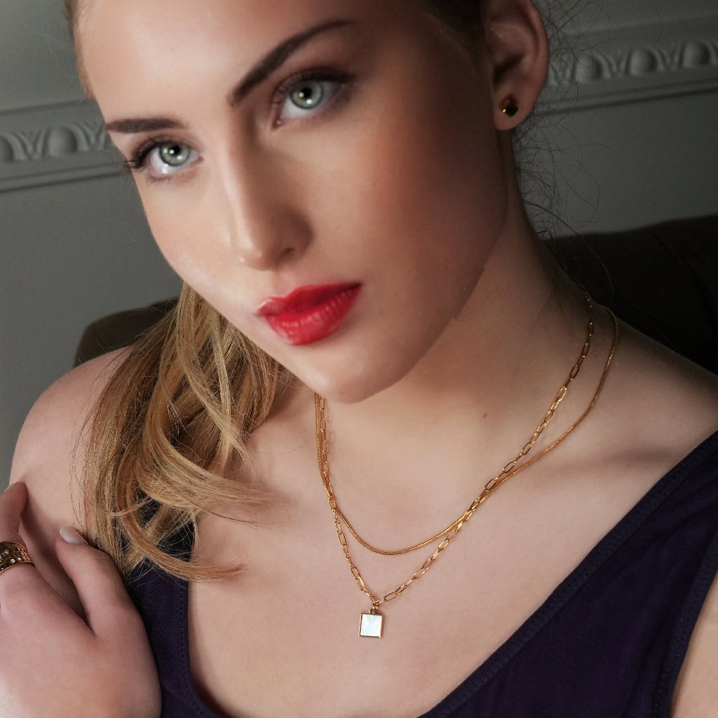 Style ANNABELLA: Minimalist Metal & Shell Square Pendant on a Paper-Clip Chain Necklace.
