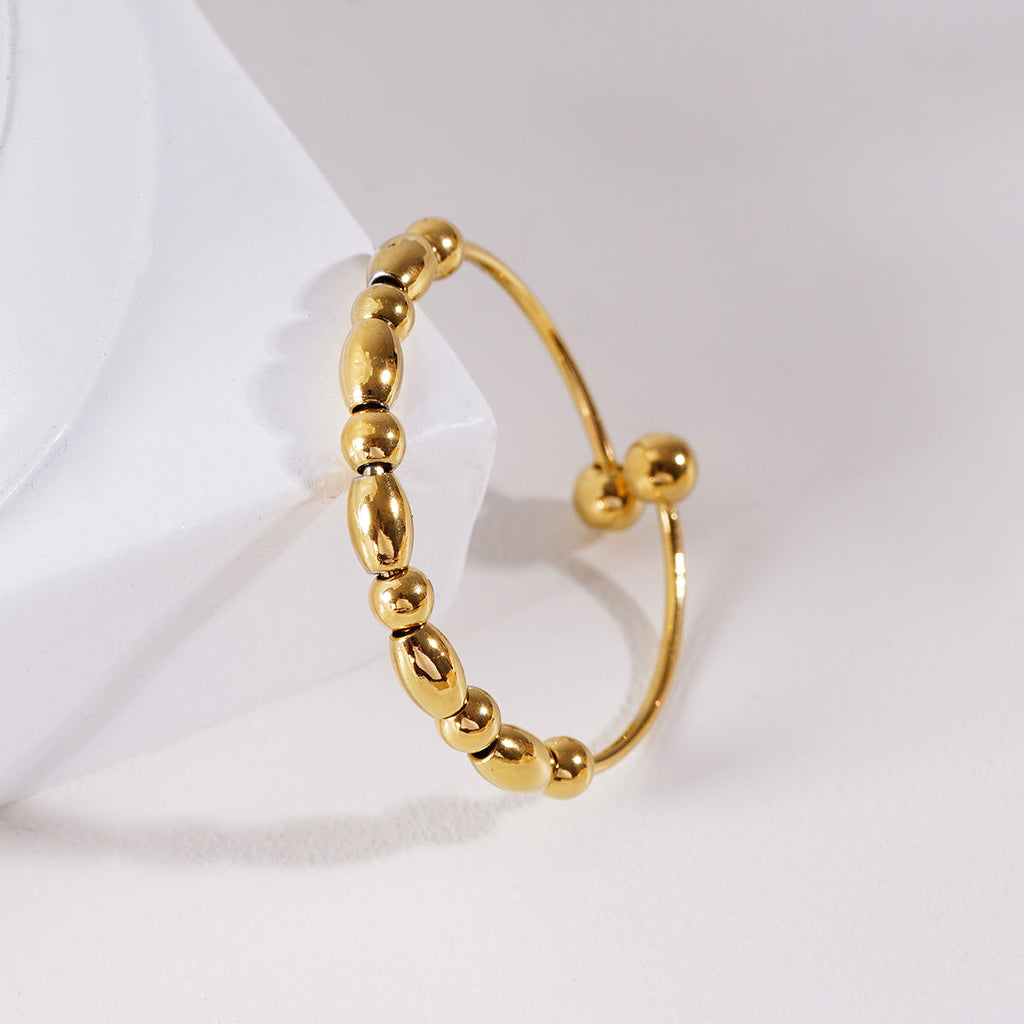 BERNILA: Contemporary Round & Oval Beaded Ring