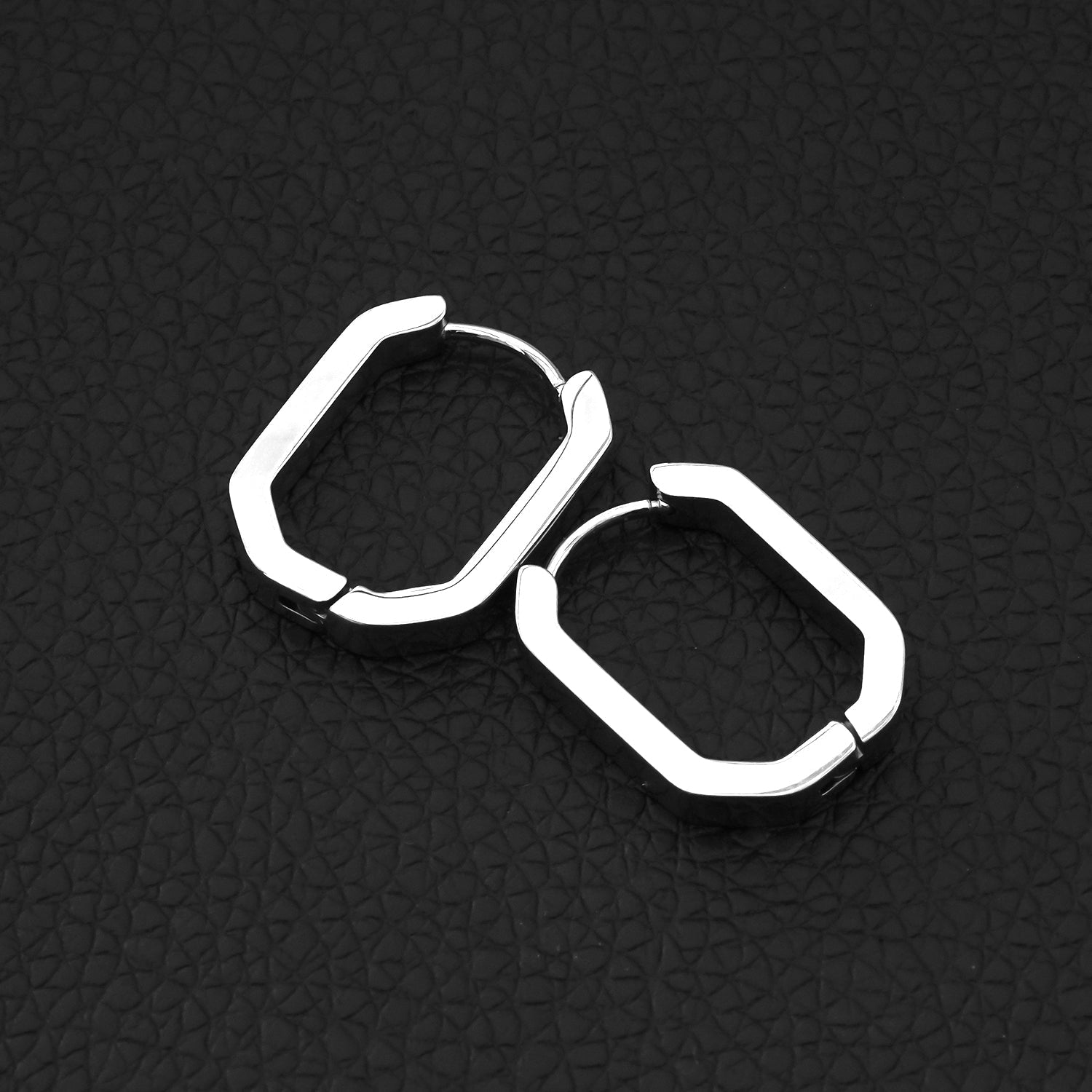 CACCURI Geometric Shaped Contemporary Hoop Earrings (In Gold & Silver)