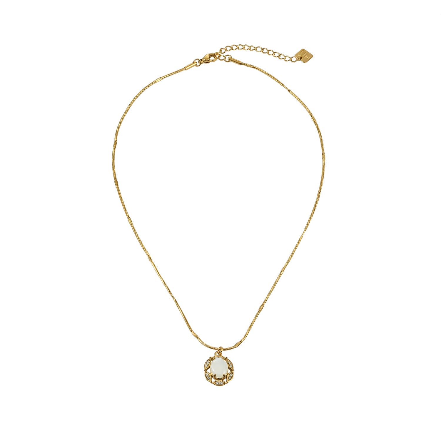 MYTHIC Gold: Heirloom Inspired Freshwater Pearl Halo Pendant Necklace