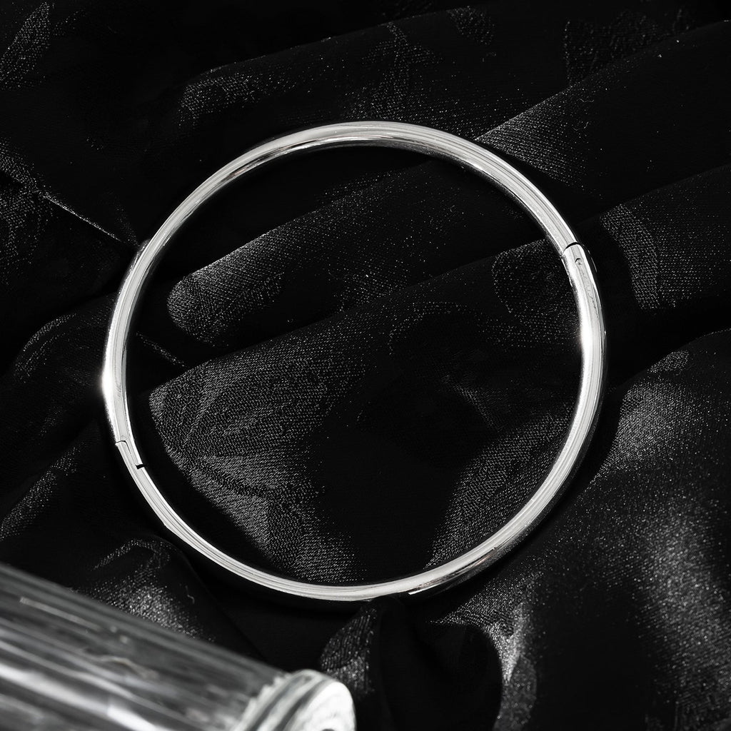 Style BARGARH: Classic Style Silver Bangle