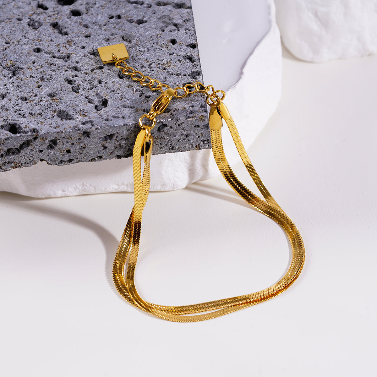 INESE: Snake-Skin Textured 2-Layer Gold Bracelet