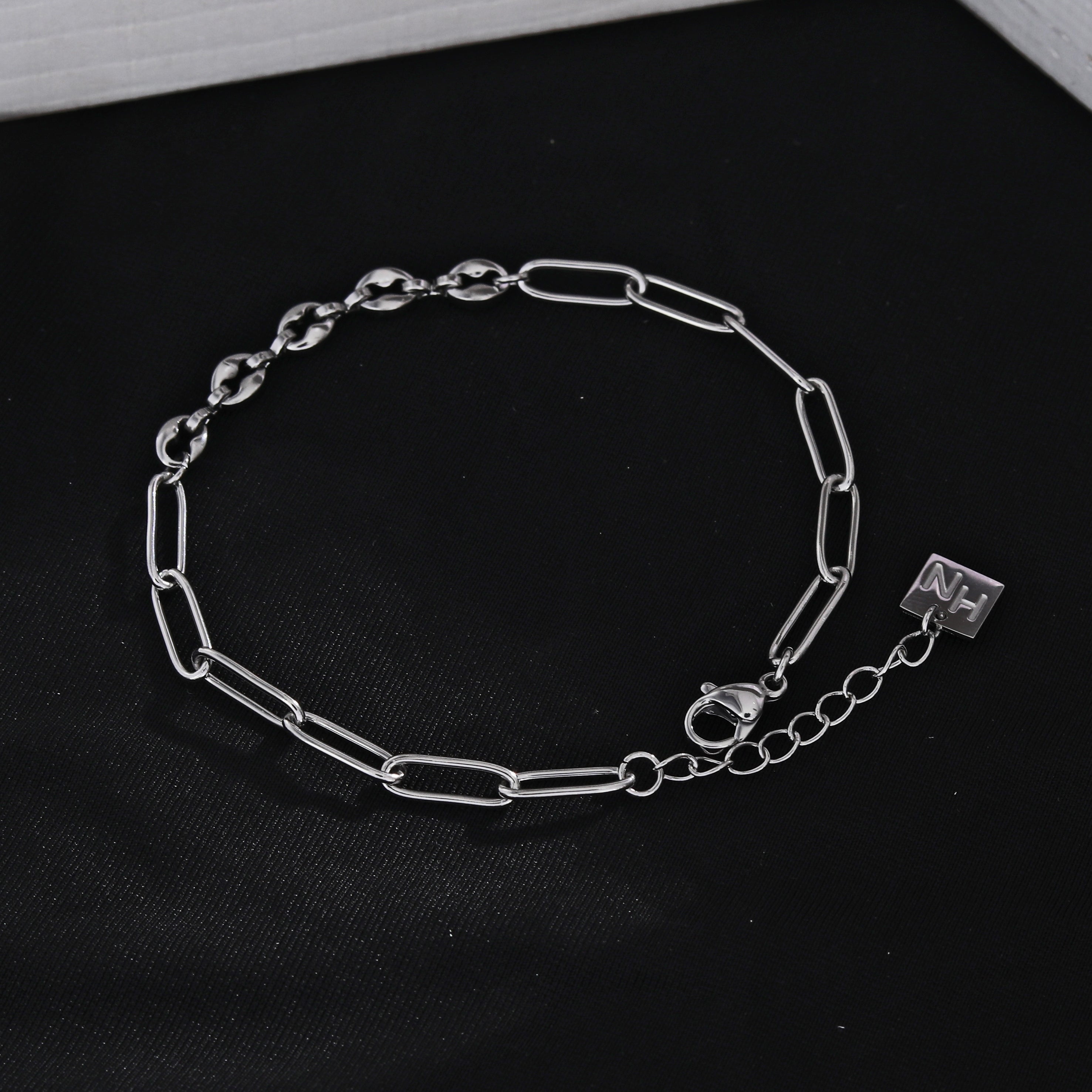 IZARA Paper-Clip & Oval-Beads Chain Bracelet in Silver