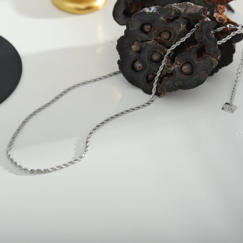 KIRA: Rope Chain Silver Necklace 16 Inches