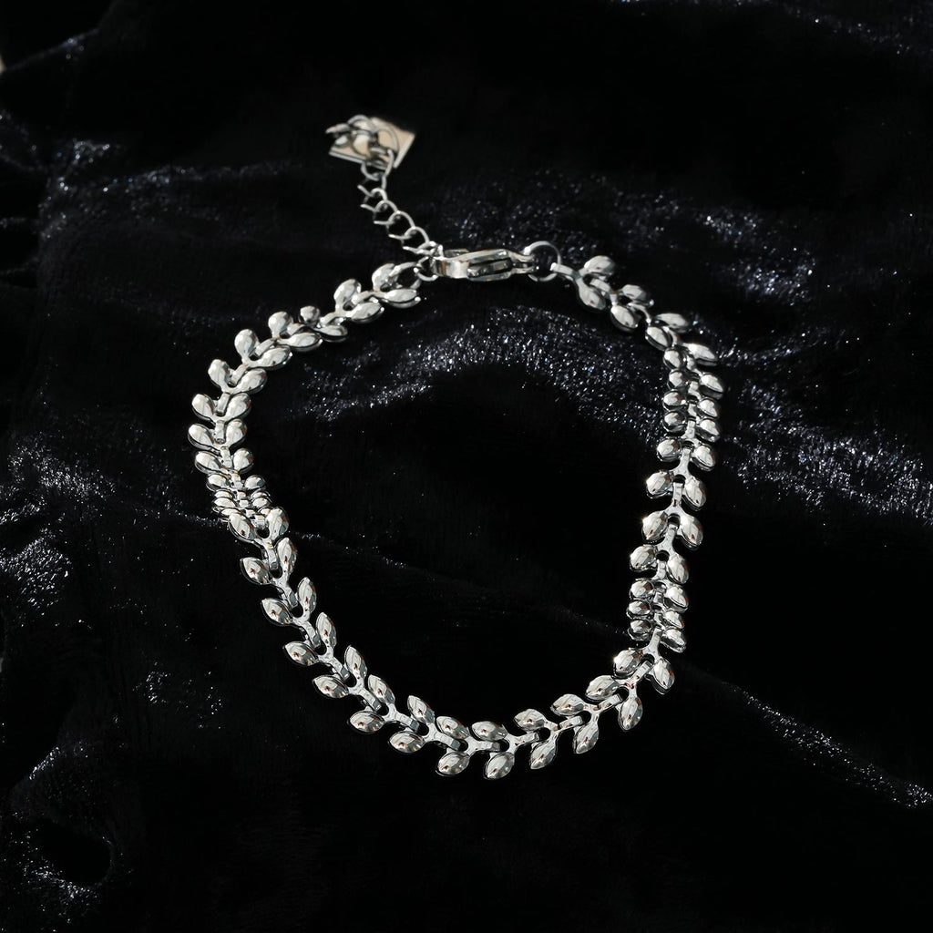 MAGDA Silver (White Gold): Leafy Patterned Bold Bracelet